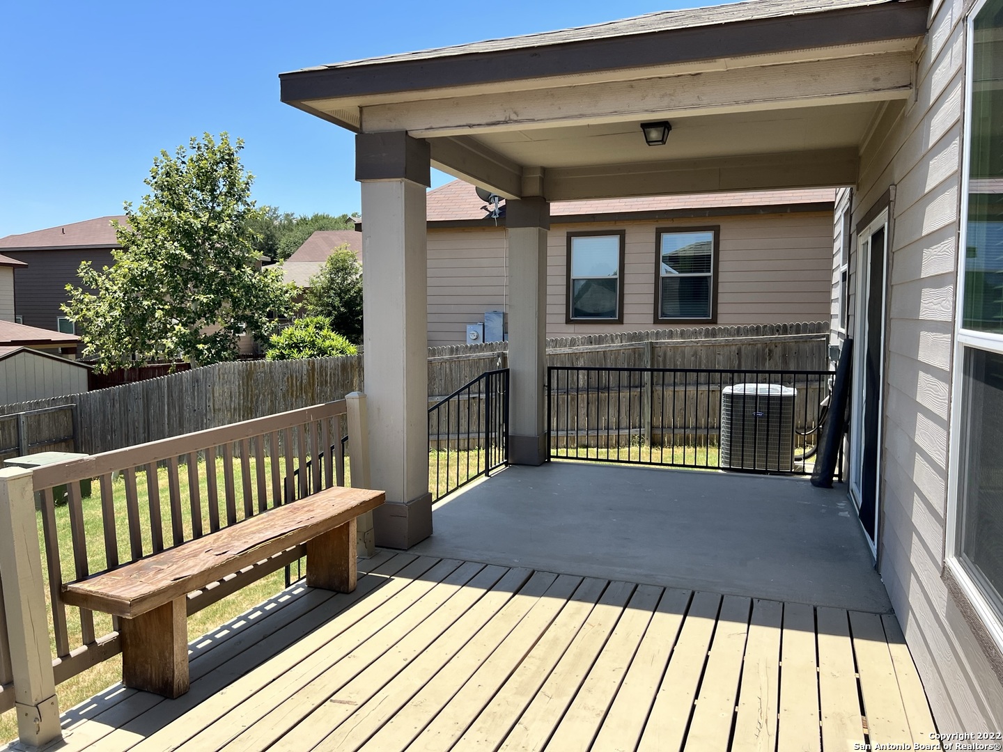 main property photo 20