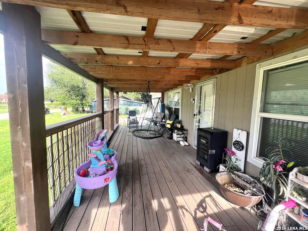 main property photo 30
