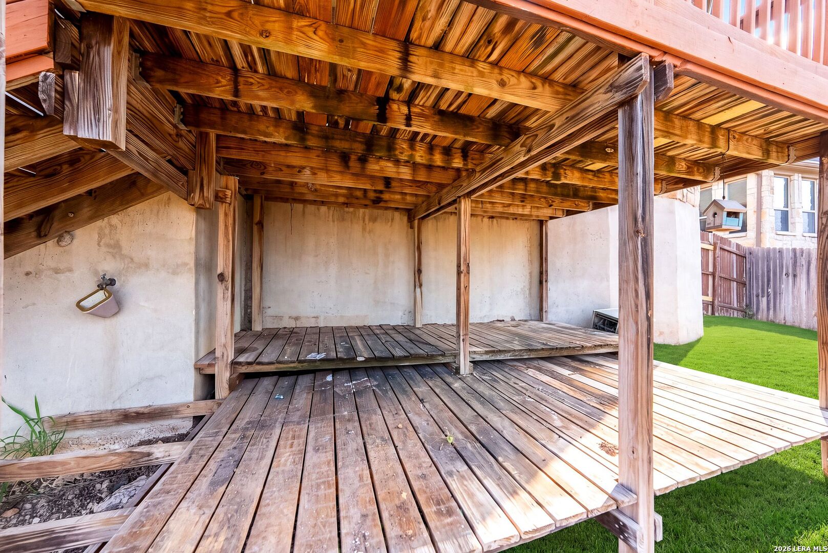 main property photo 46