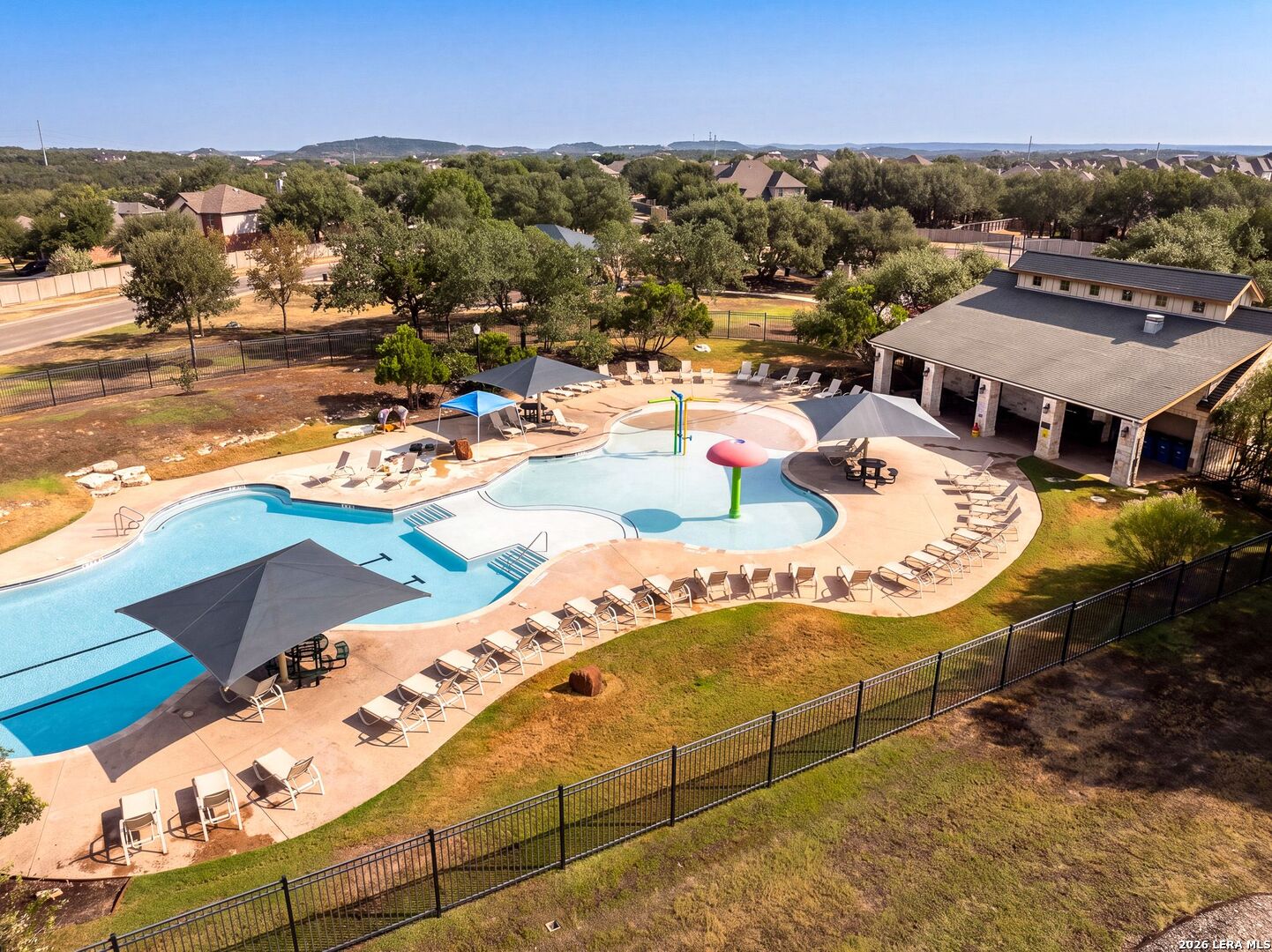 main property photo 59