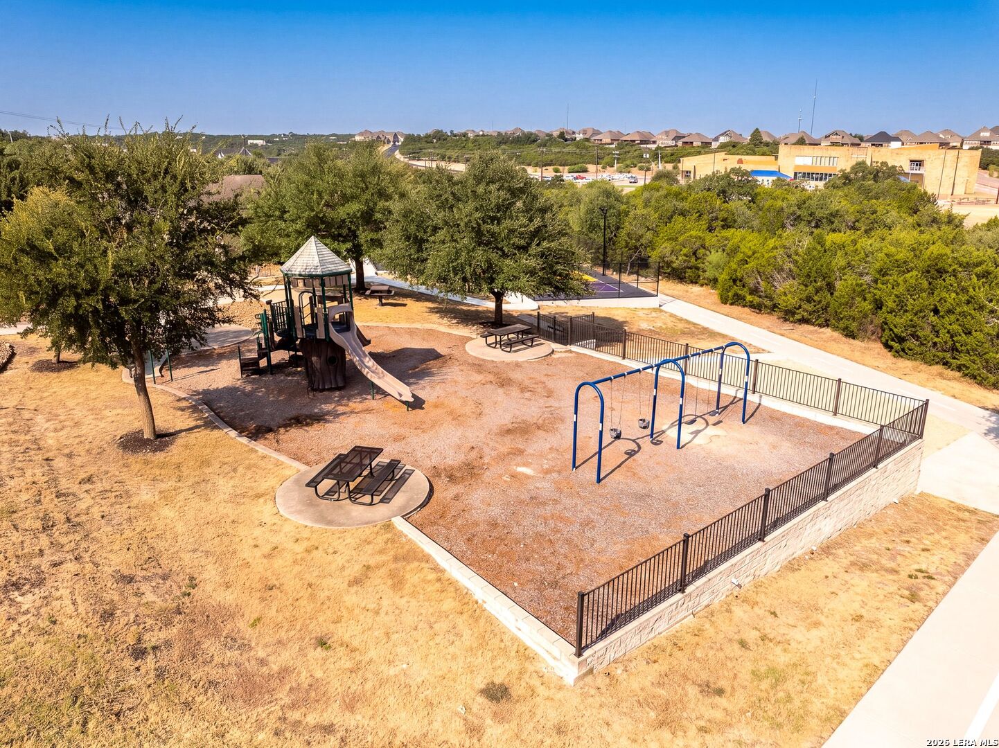 main property photo 63