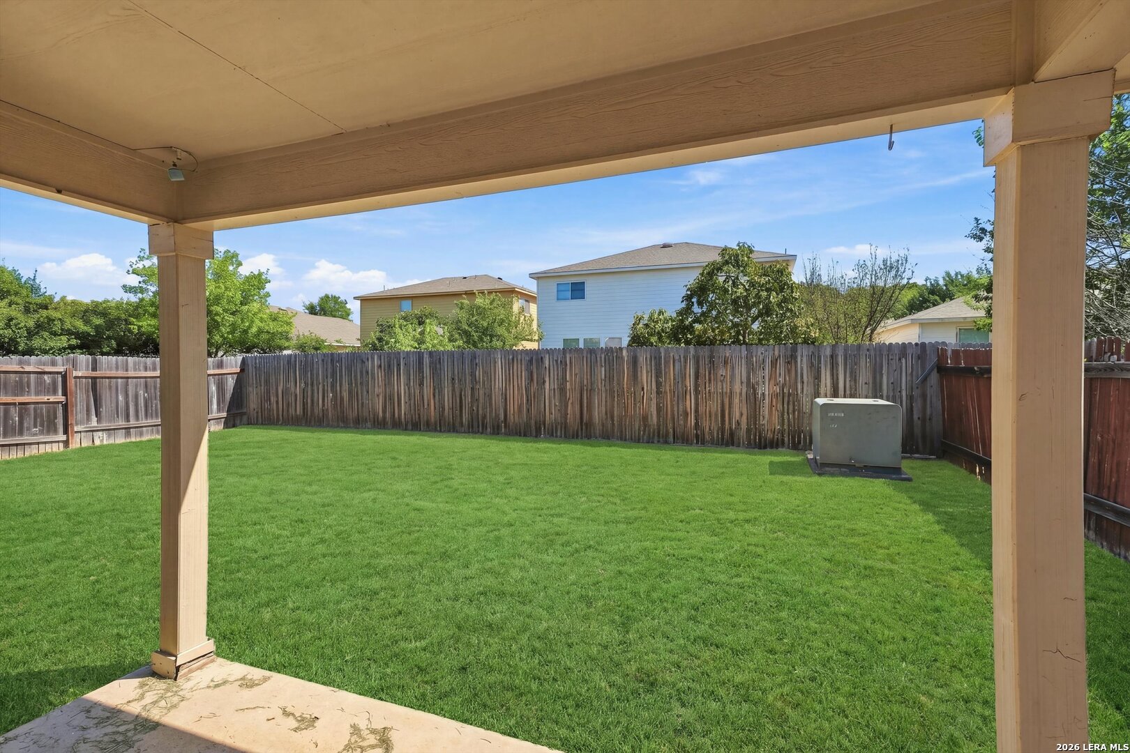 main property photo 23