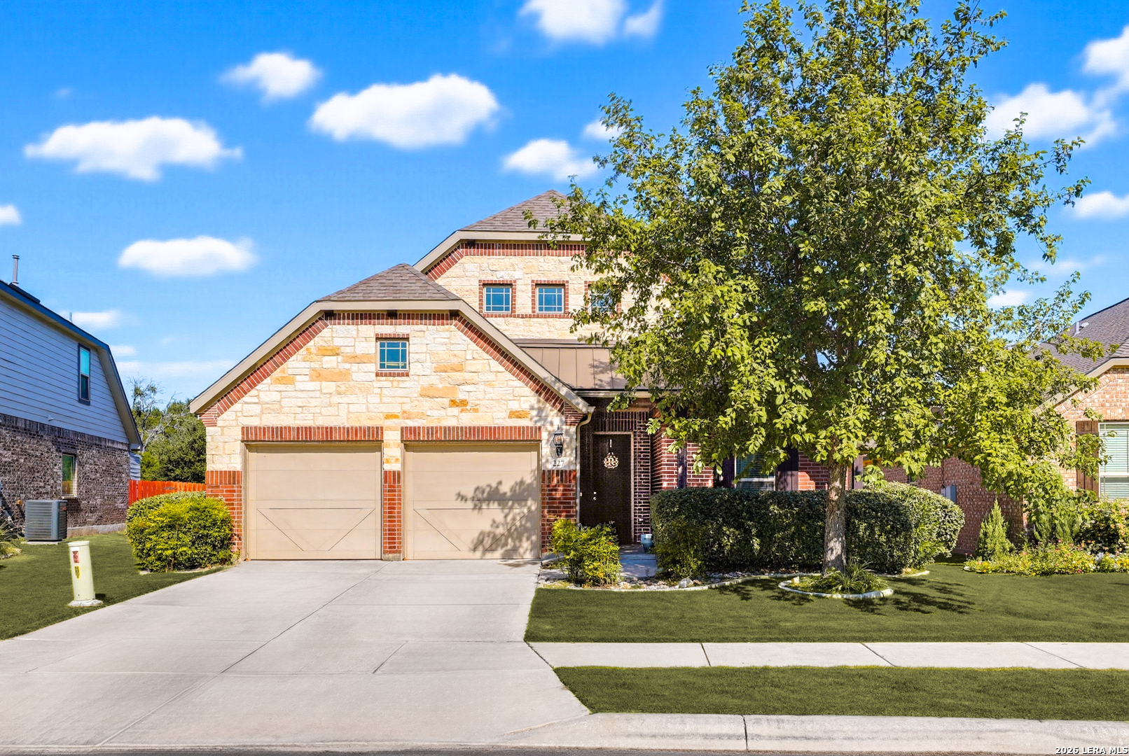 main property photo 0