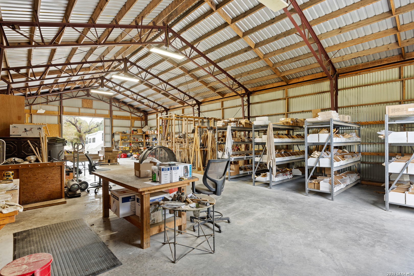 main property photo 20