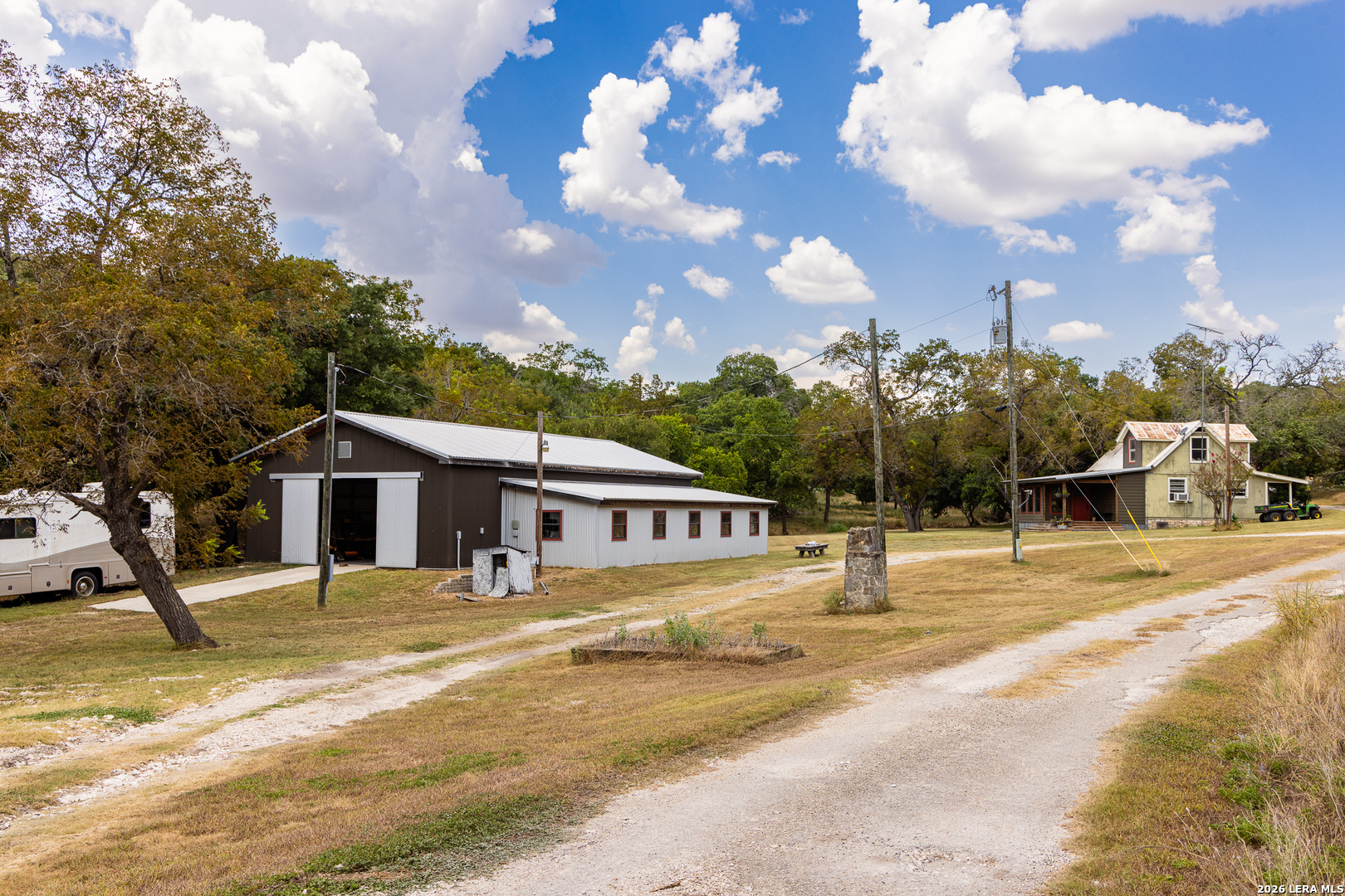 main property photo 26