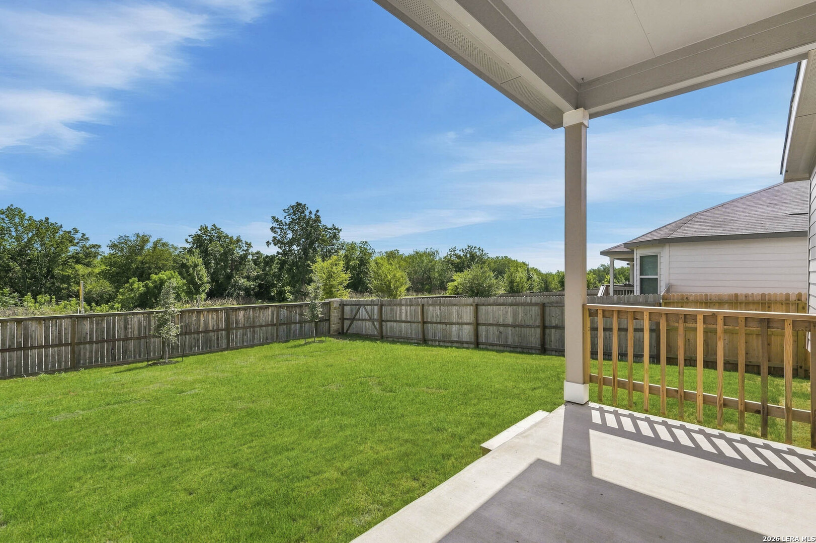 main property photo 23