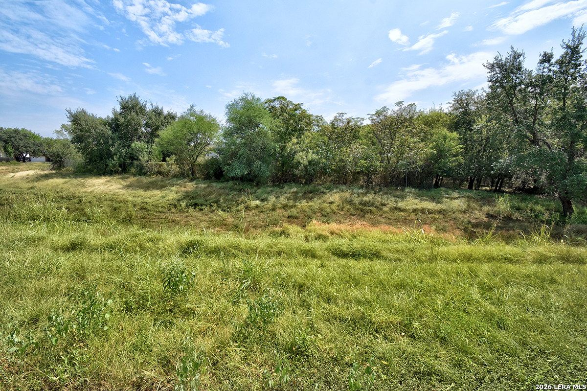 main property photo 35