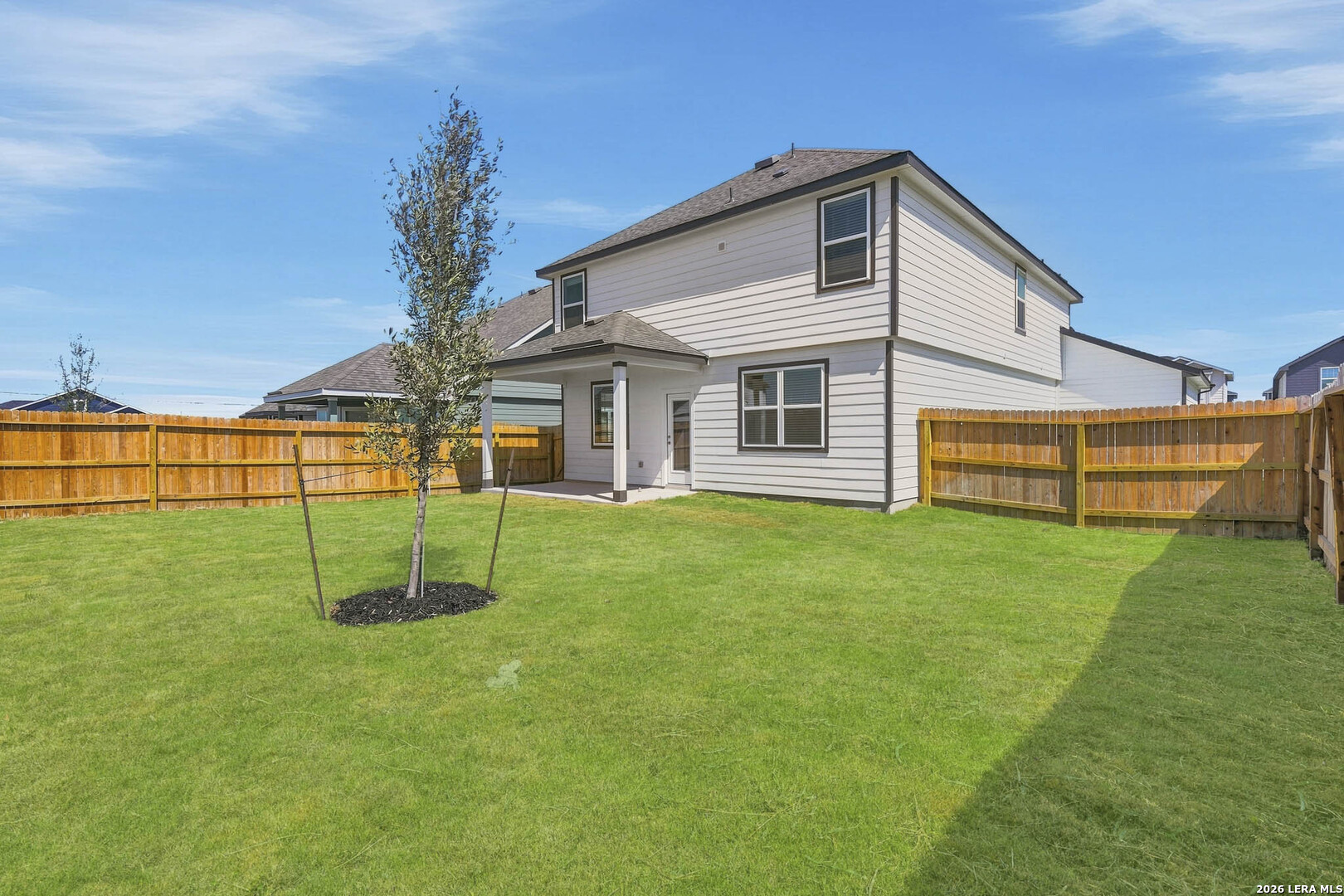main property photo 26
