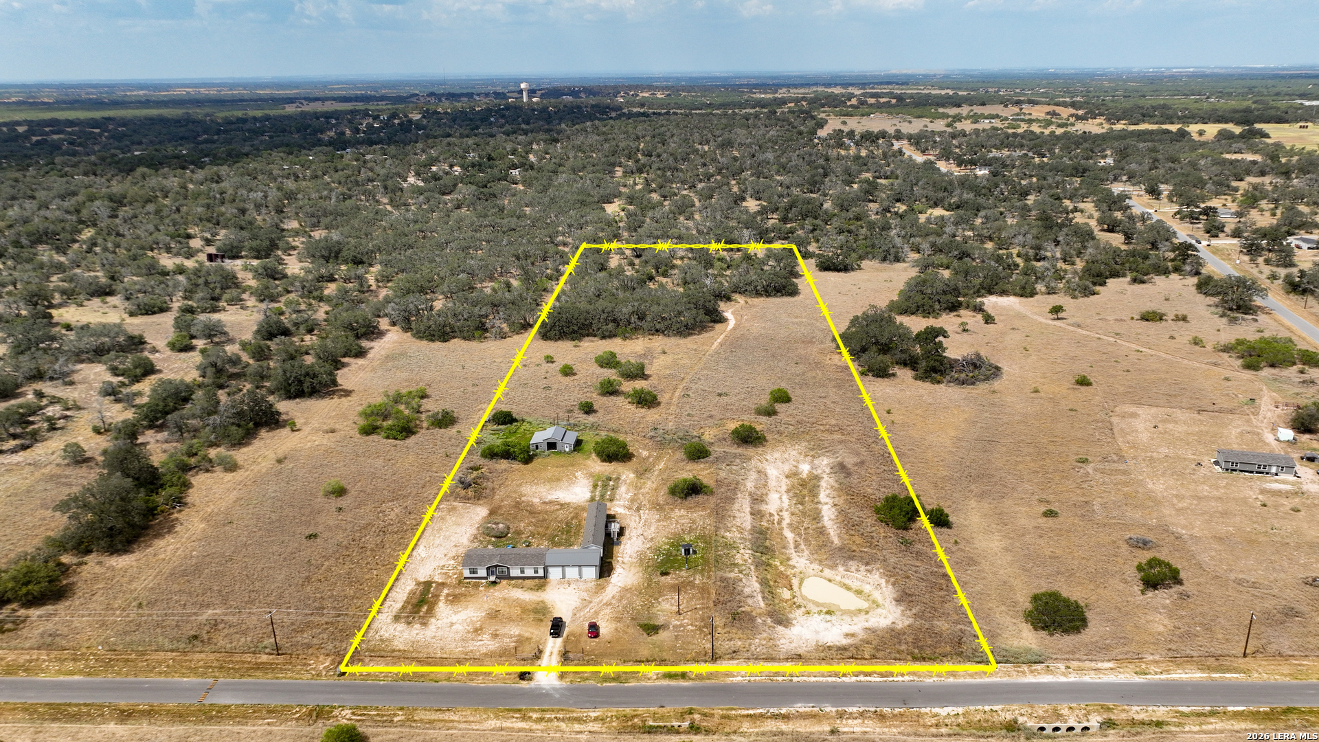 main property photo 27