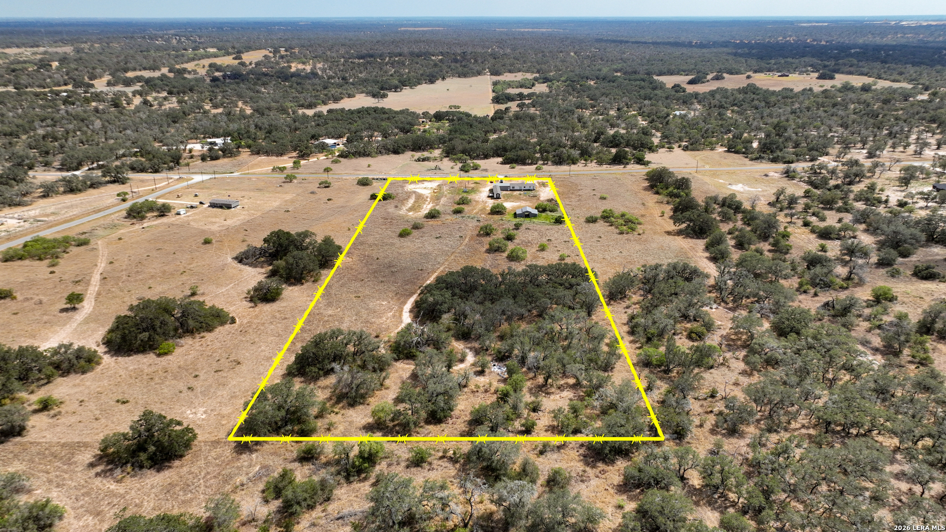 main property photo 29