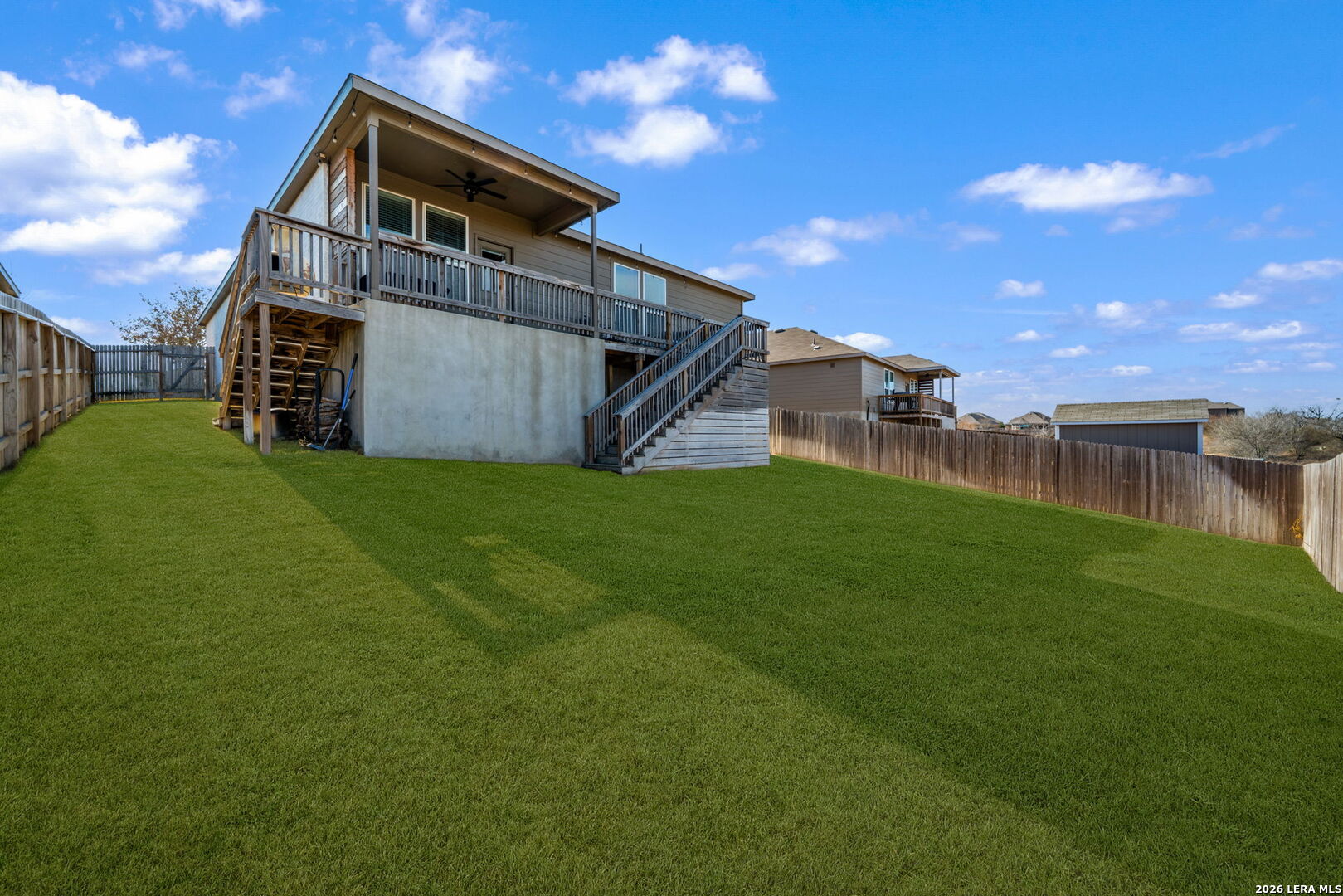 main property photo 25