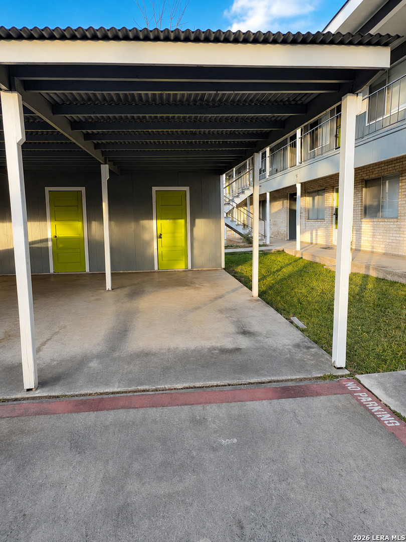 main property photo 25