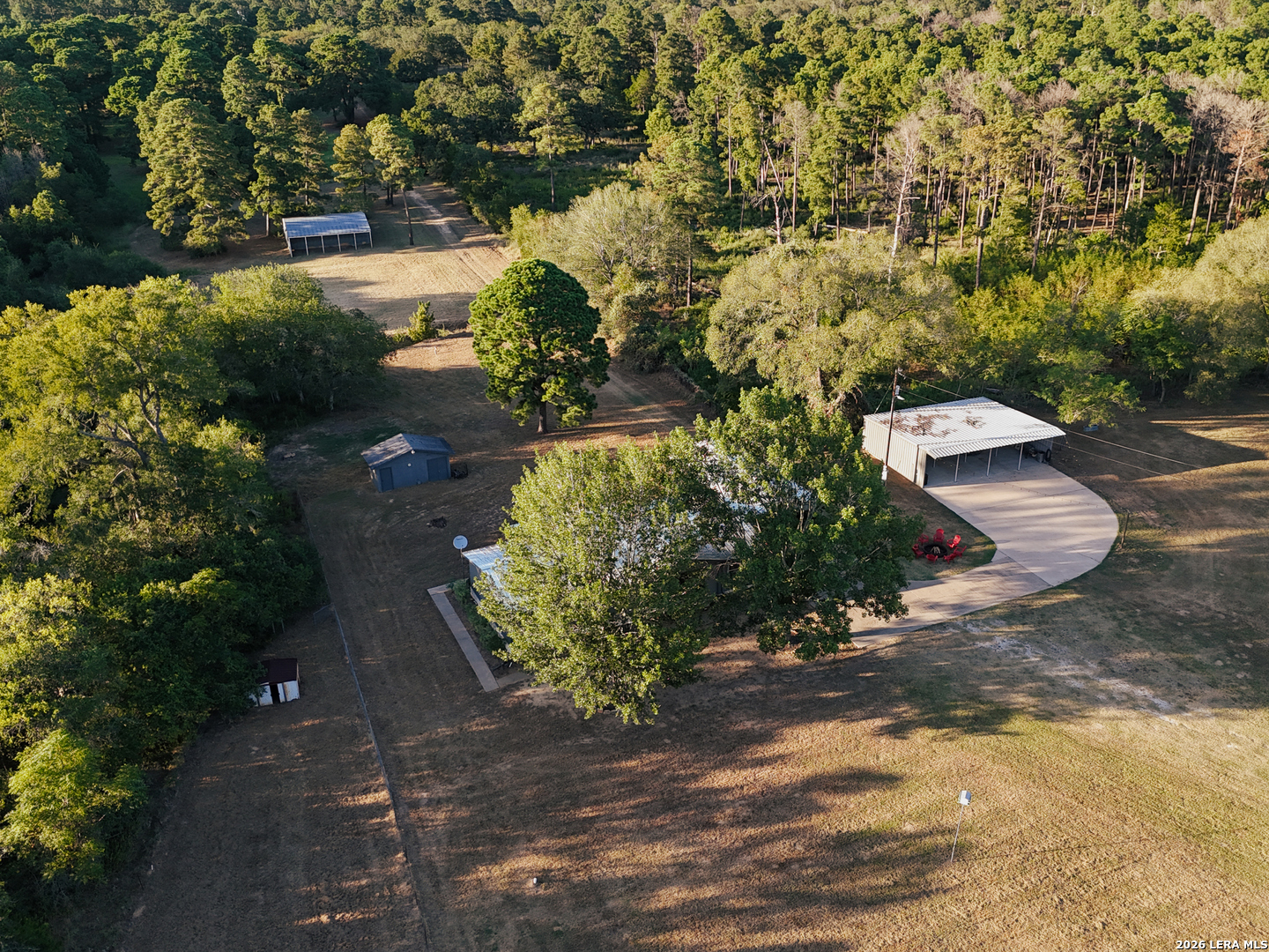 main property photo 36