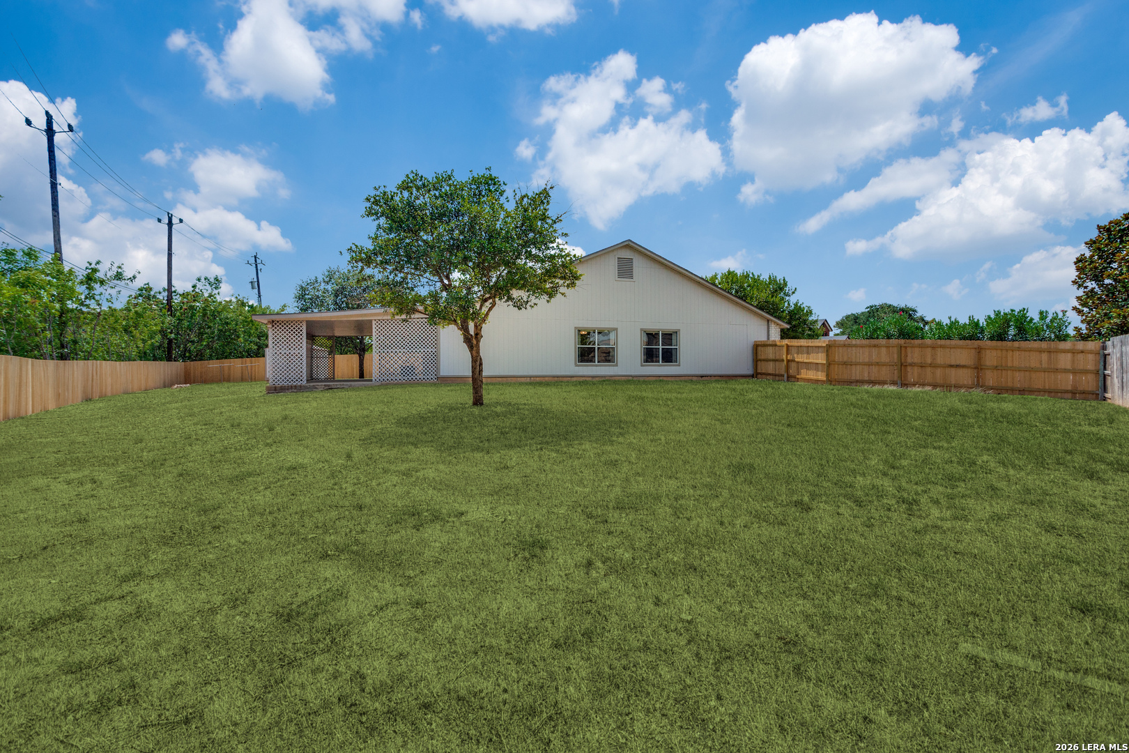 main property photo 11