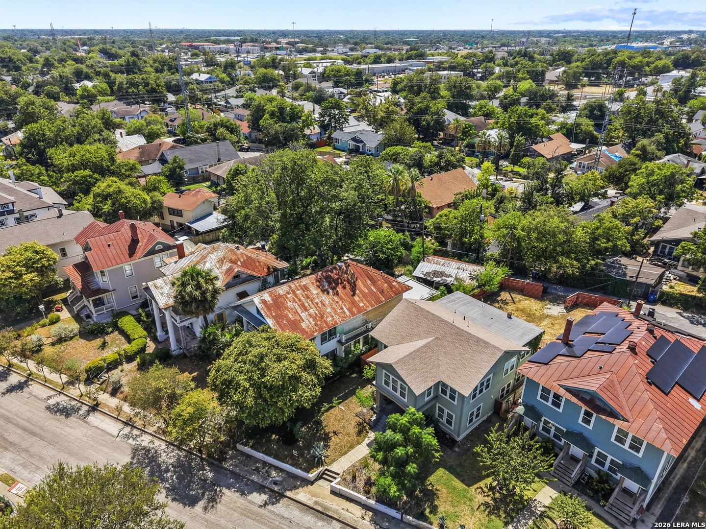 main property photo 29