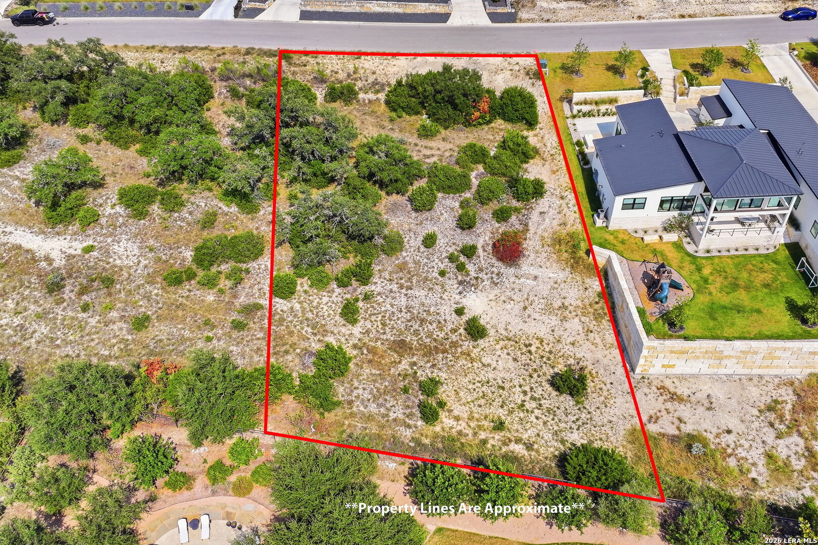 main property photo 18
