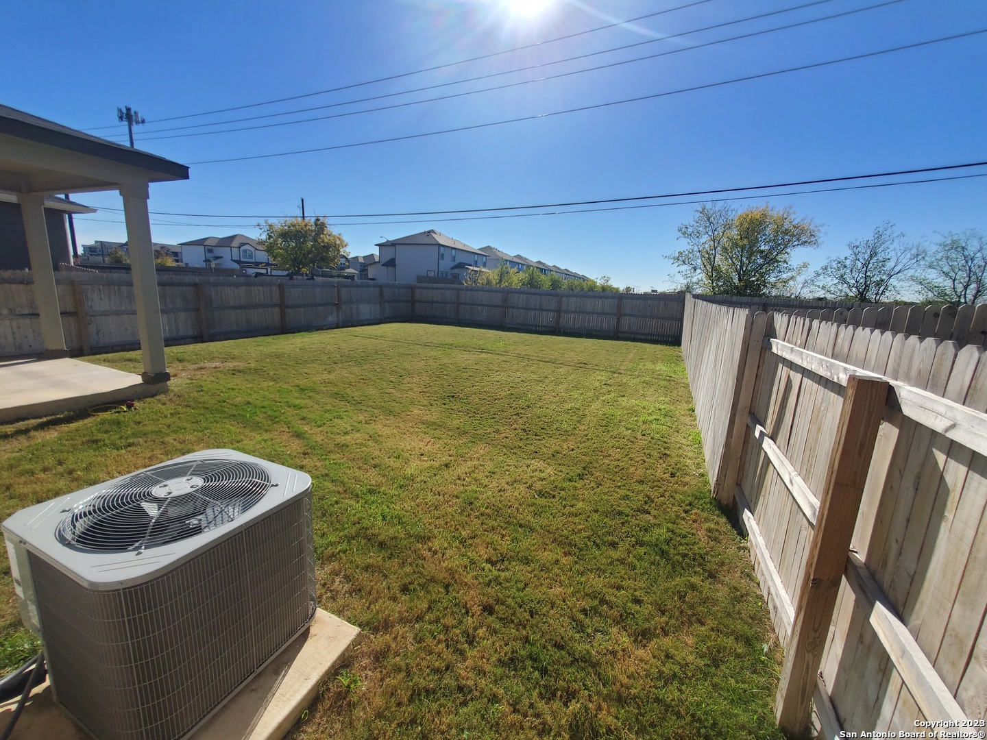 main property photo 16