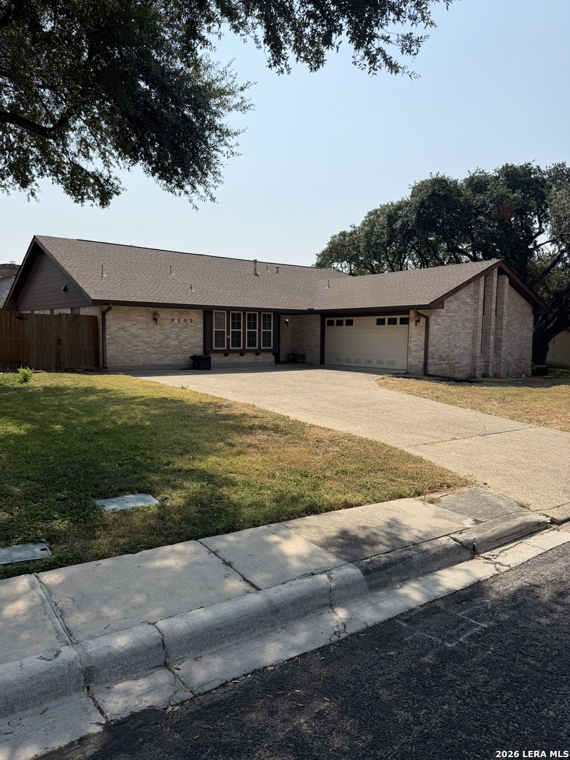 main property photo 0