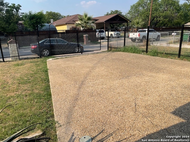 main property photo 20