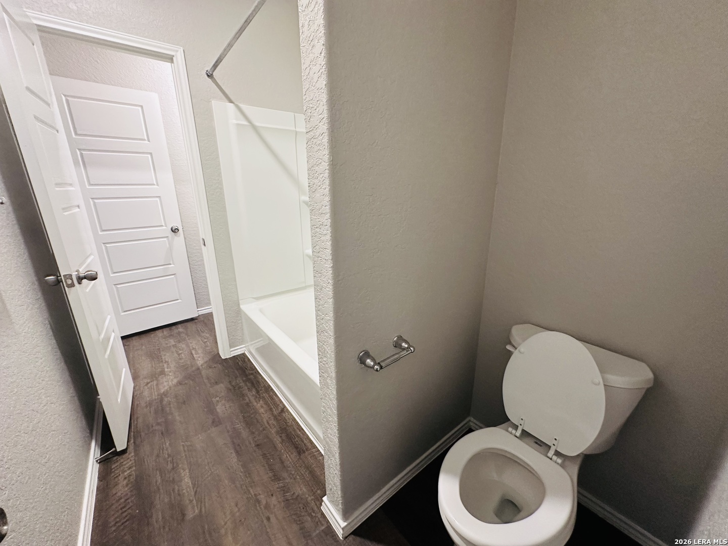 main property photo 20
