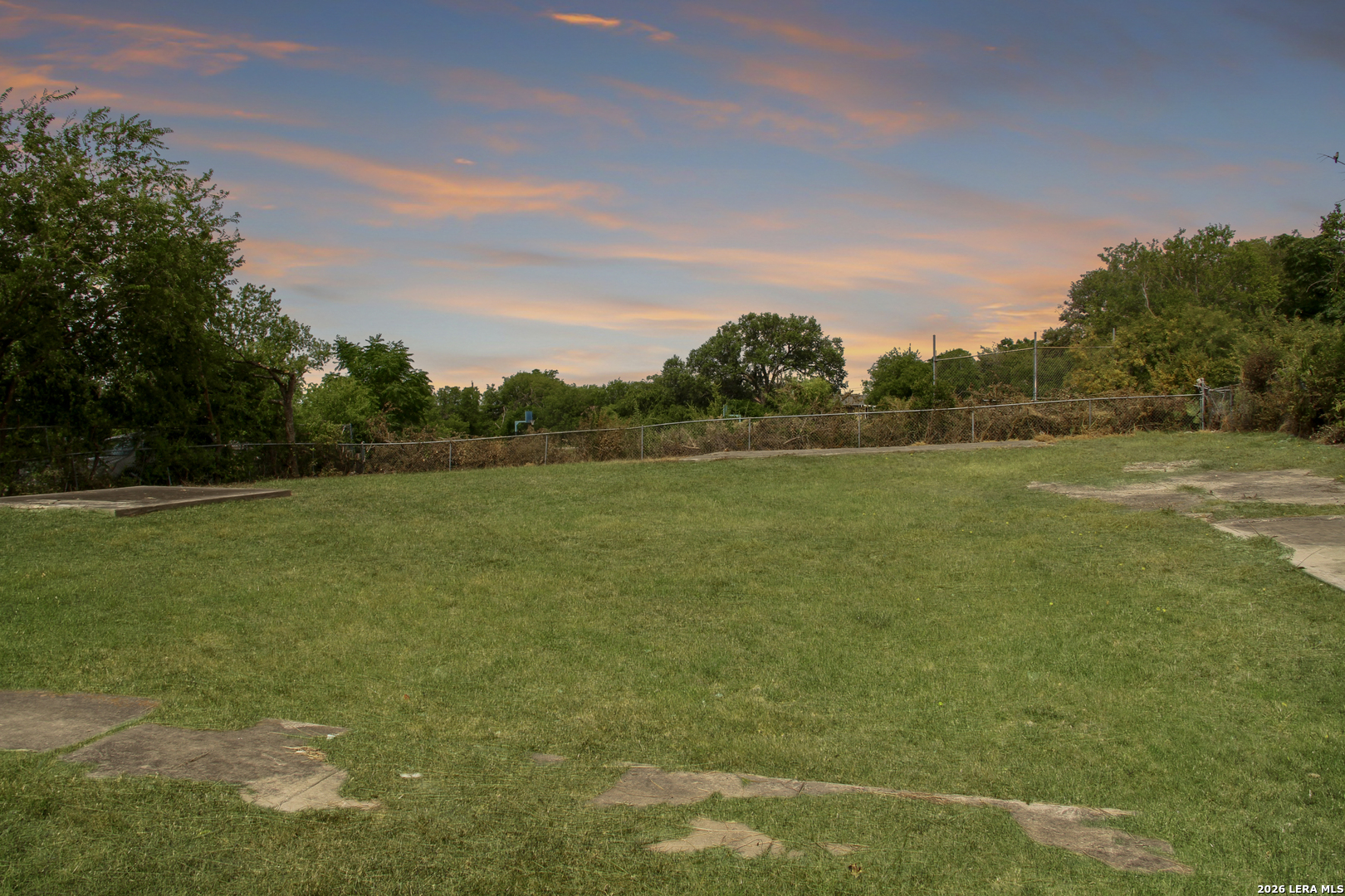 main property photo 0