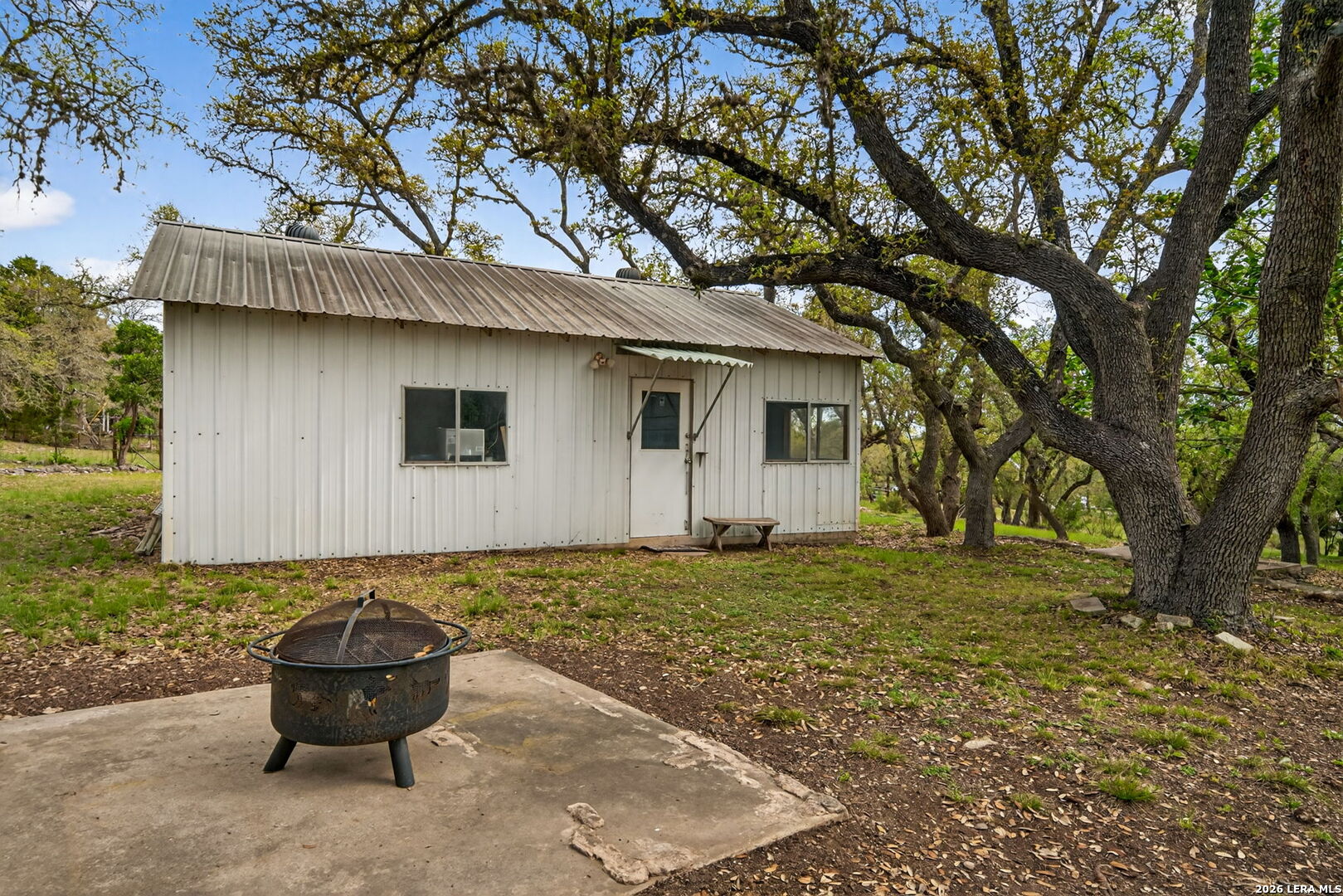 main property photo 38