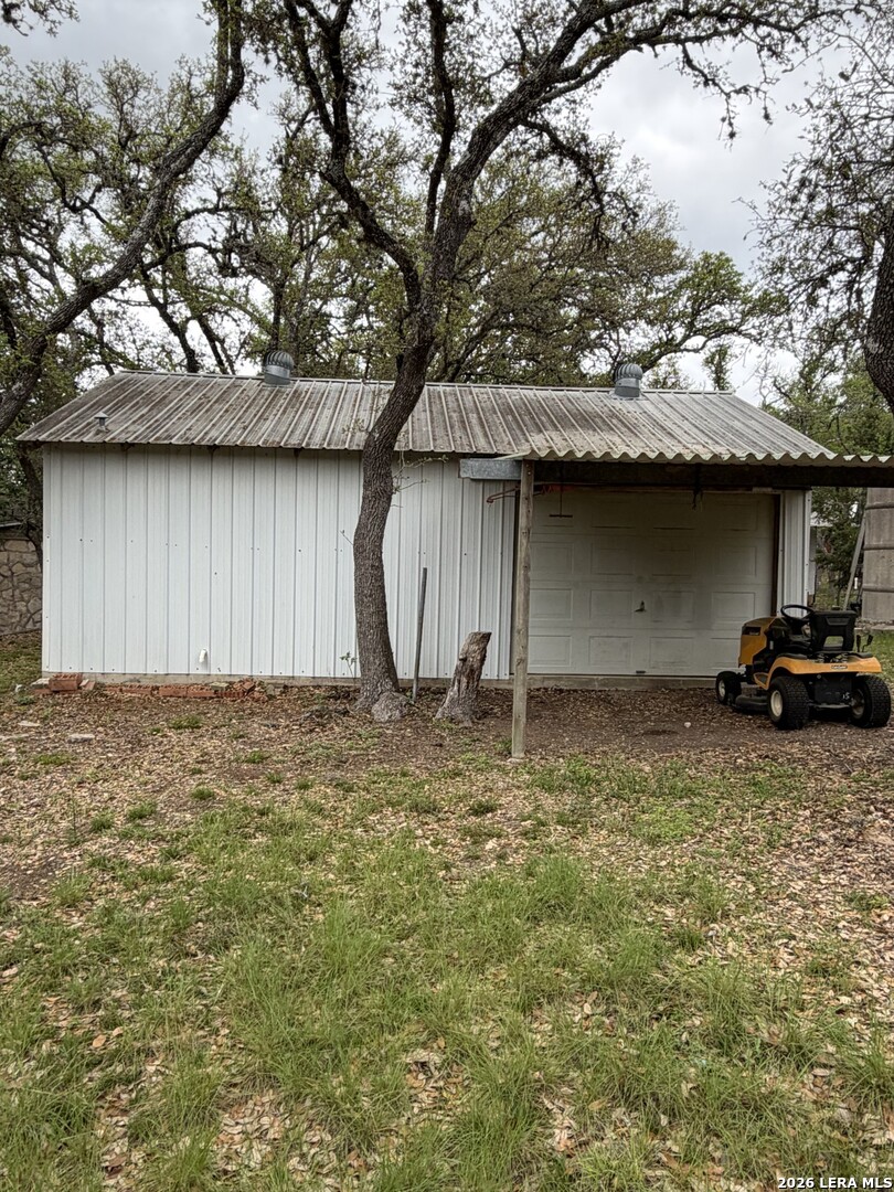 main property photo 44