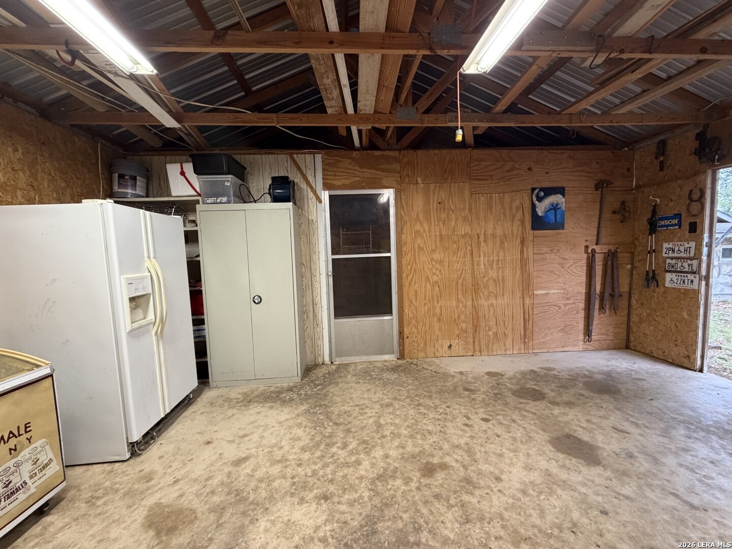 main property photo 45