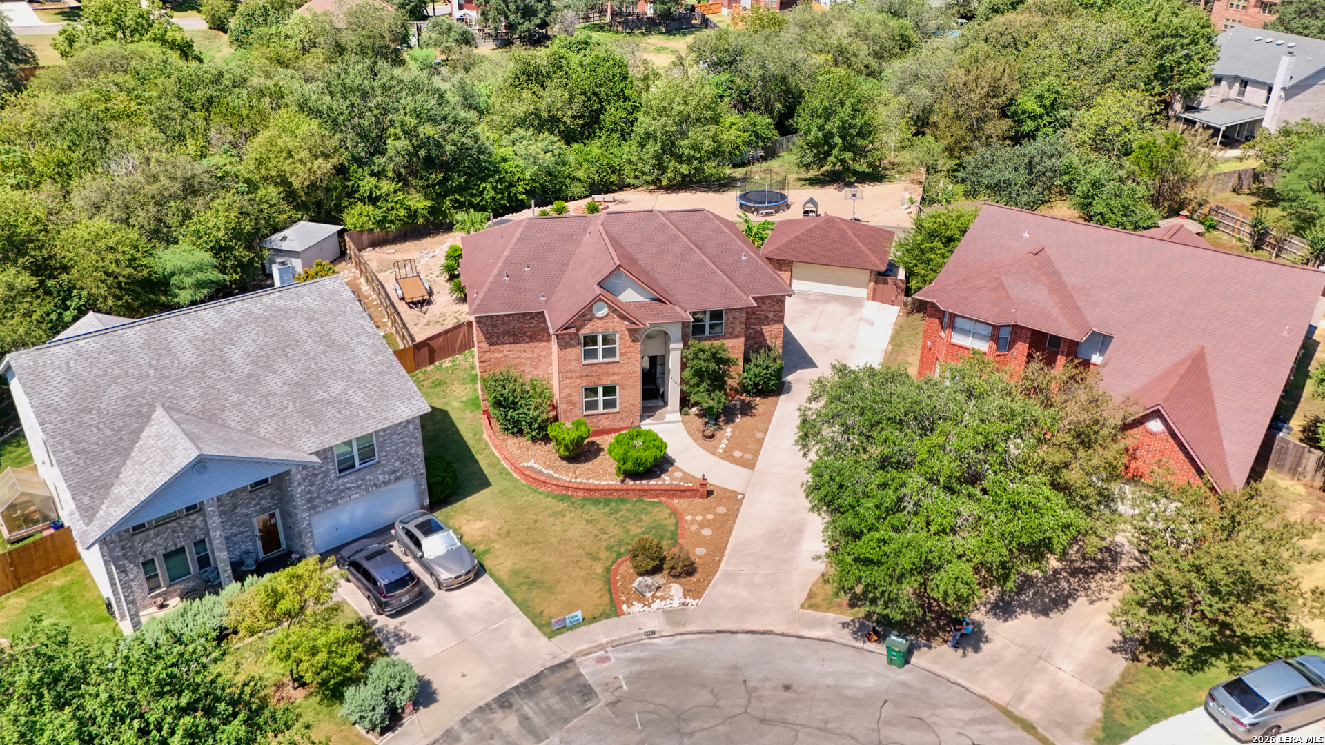 main property photo 45