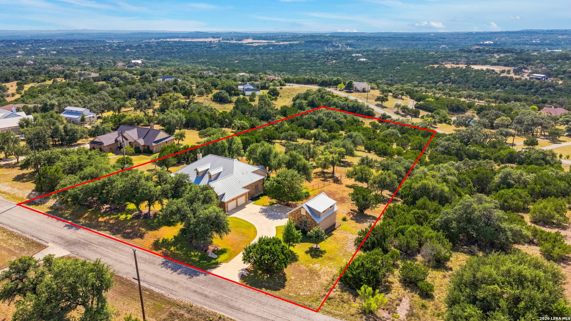 main property photo 45