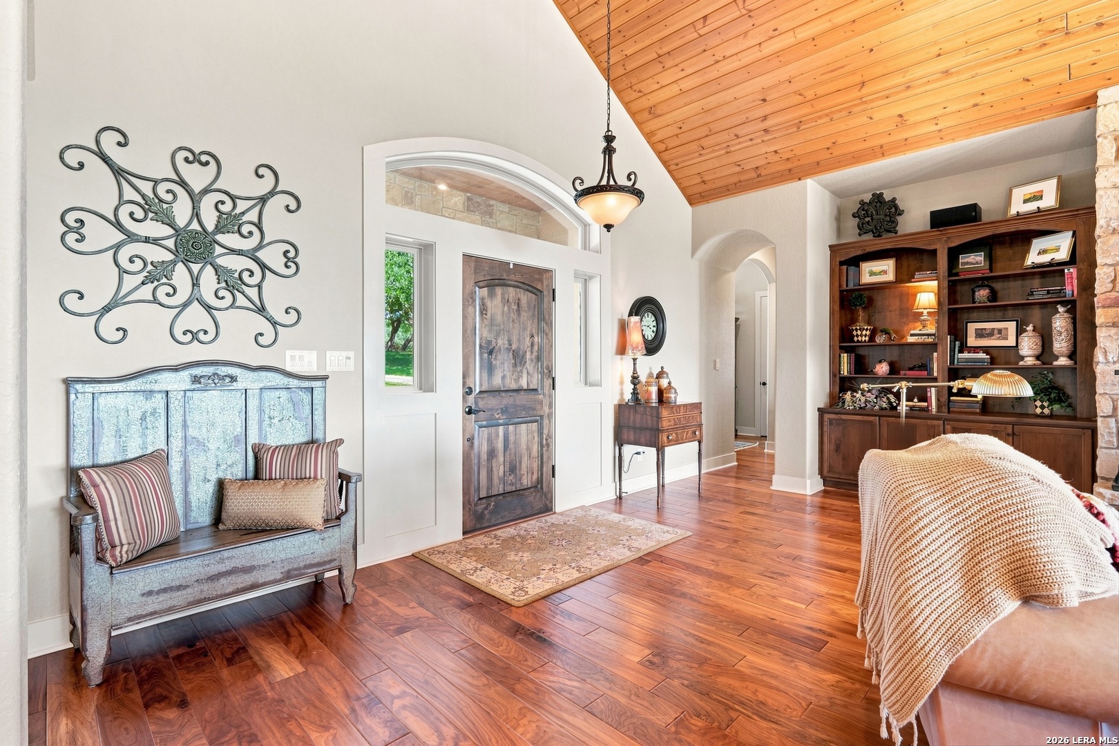 main property photo 7