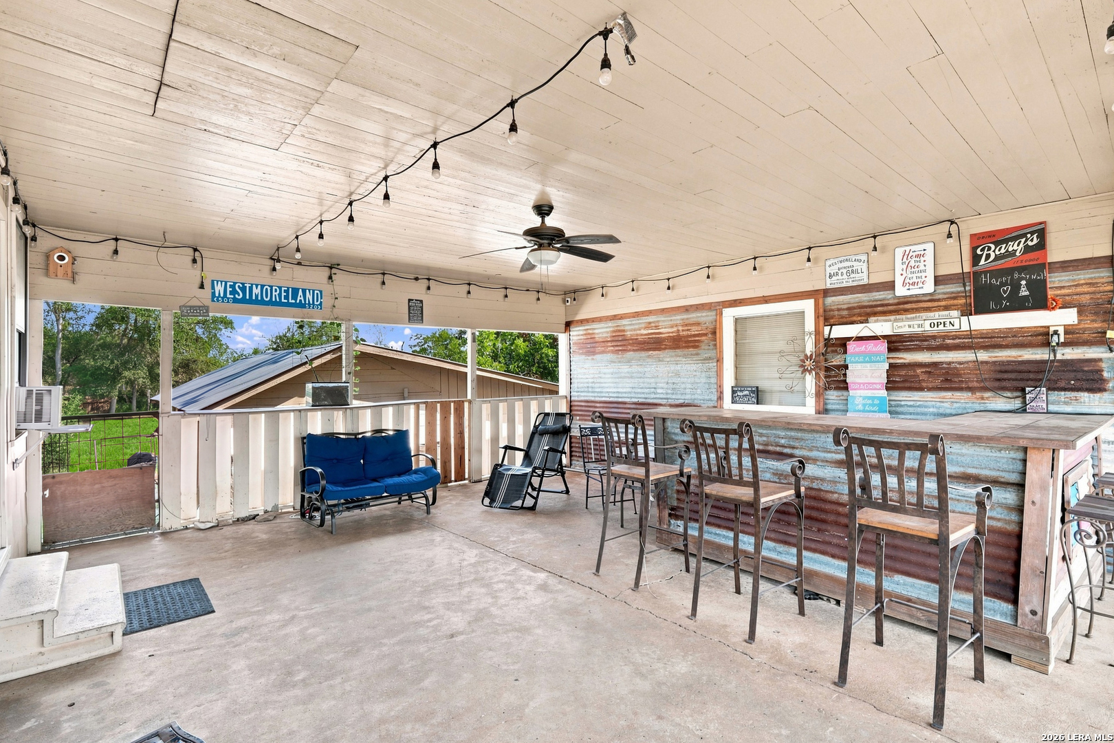 main property photo 22