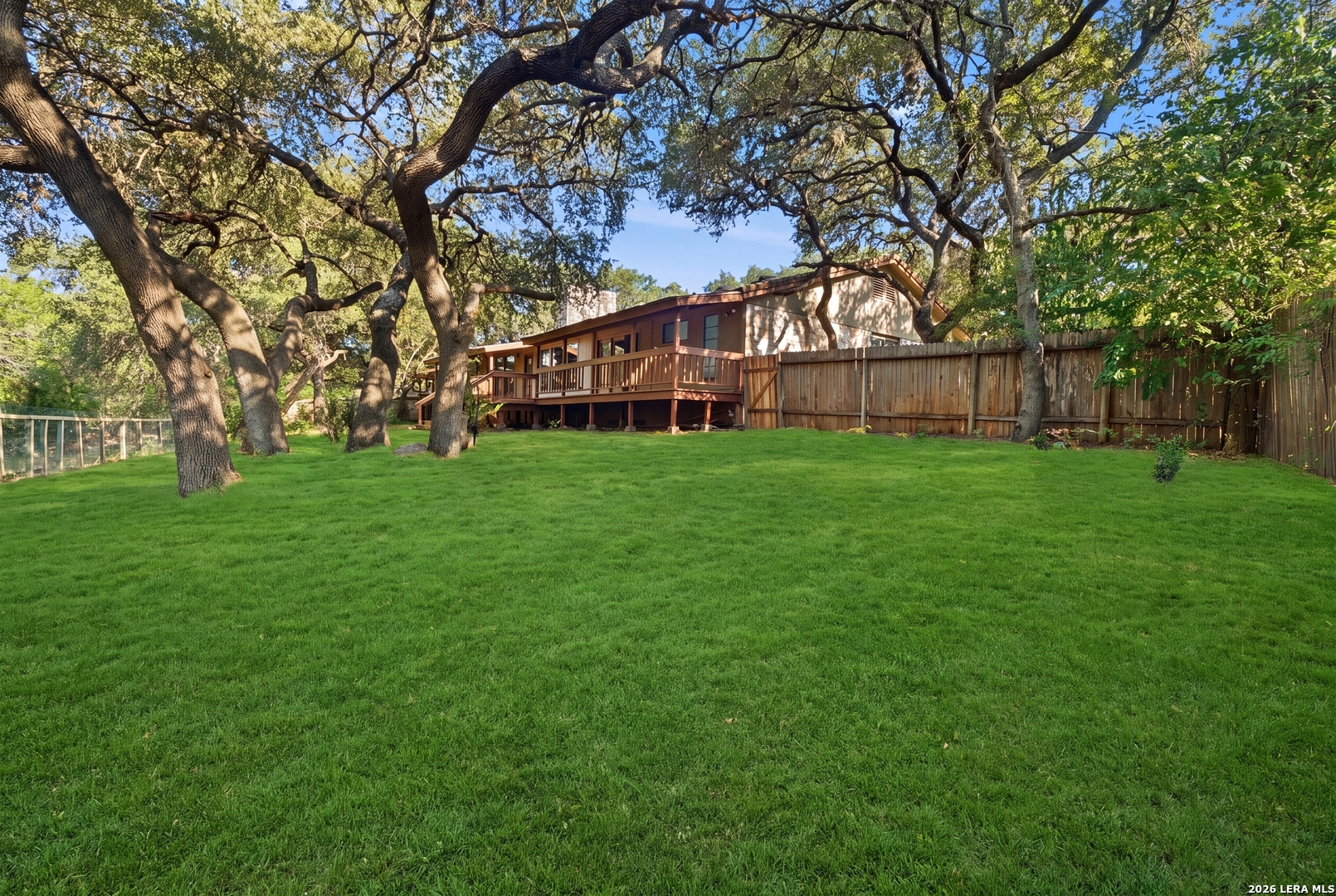main property photo 22