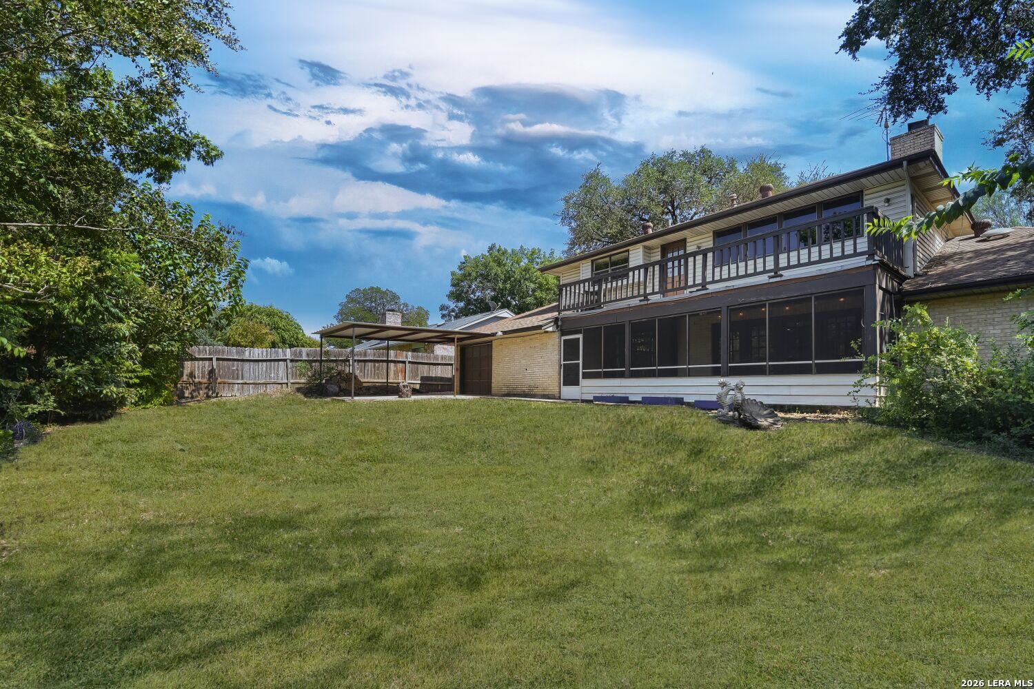 main property photo 25