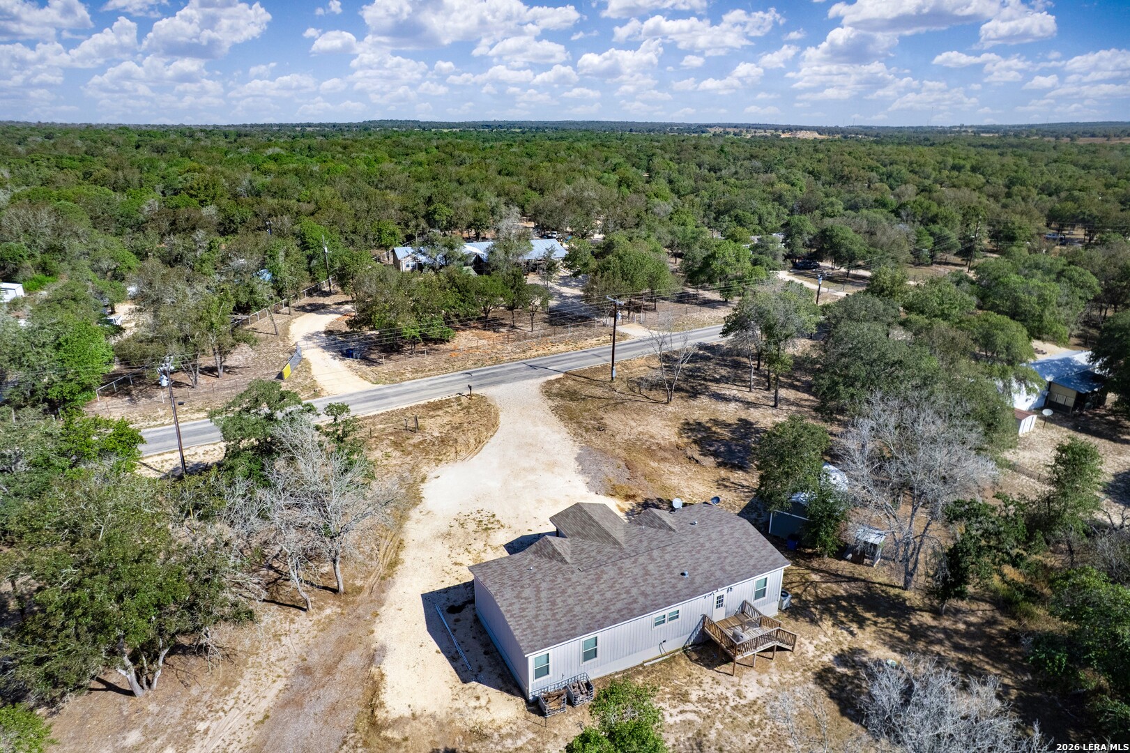 main property photo 35
