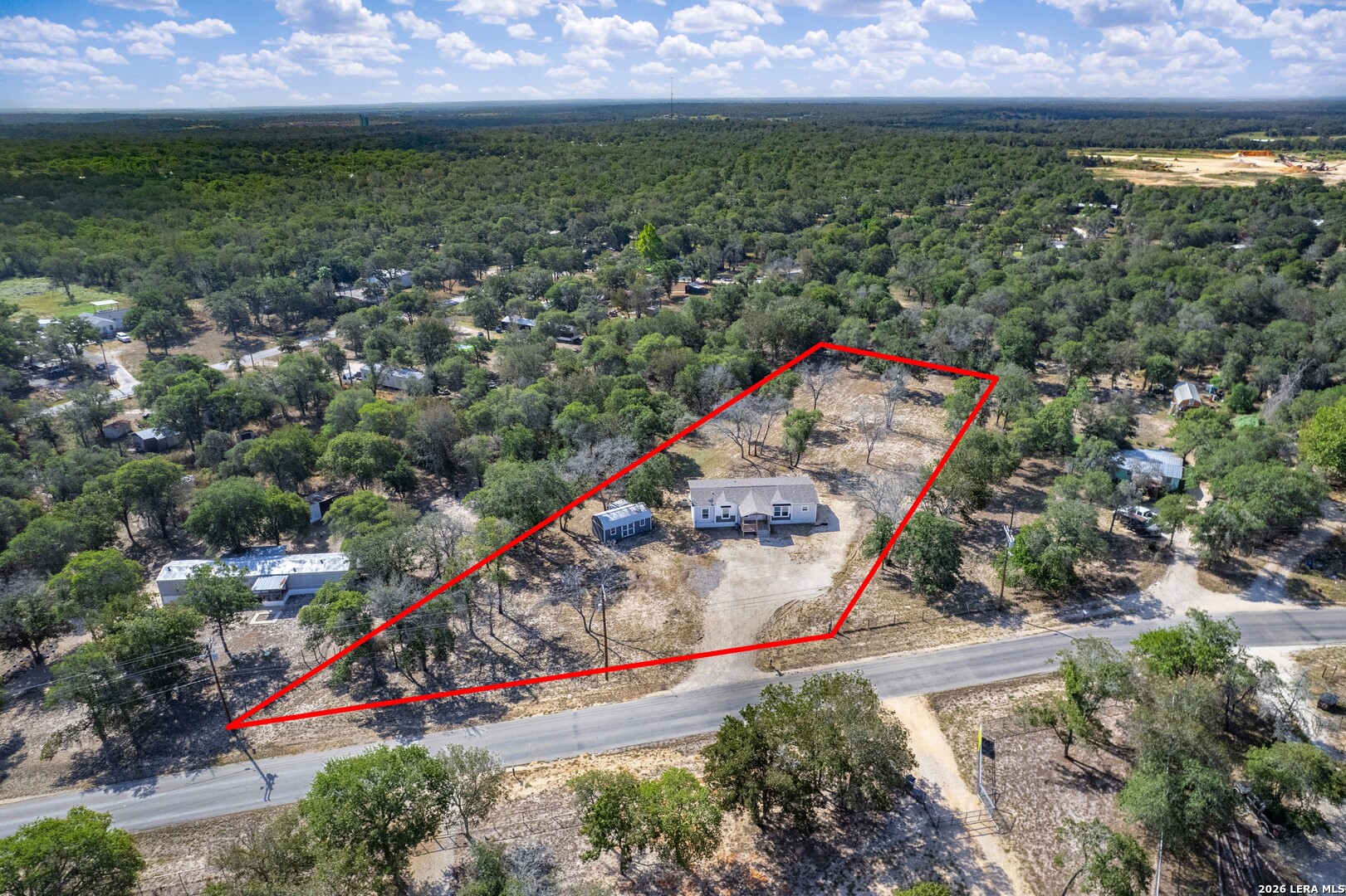 main property photo 41