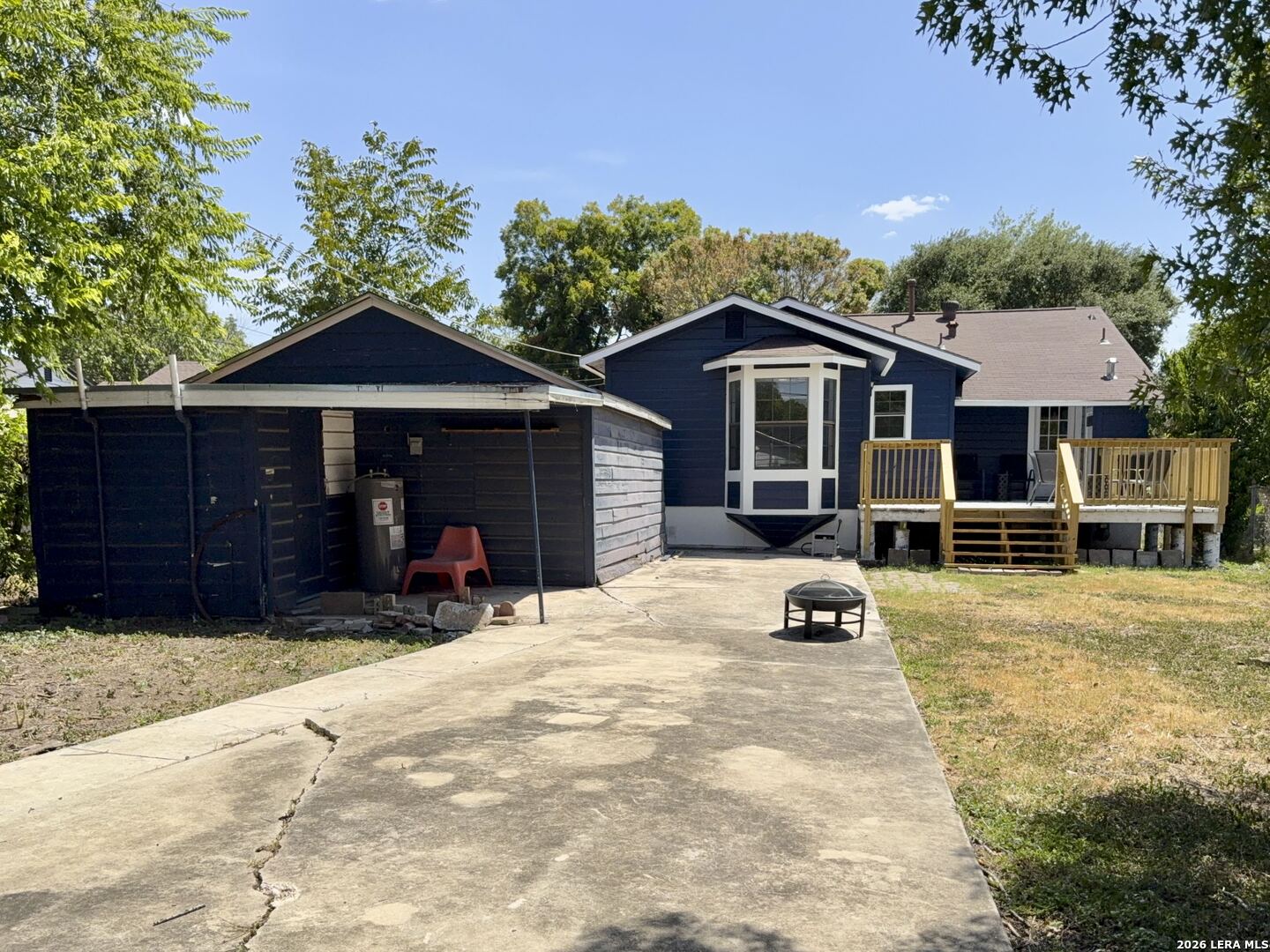 main property photo 35