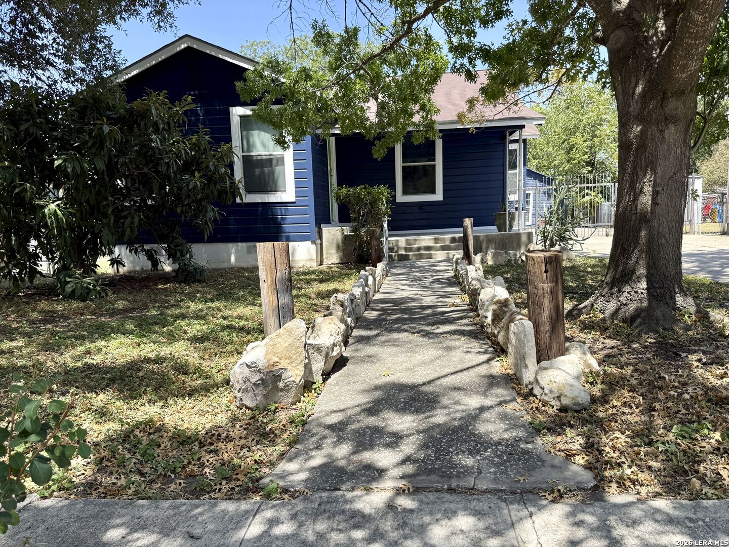 main property photo 44