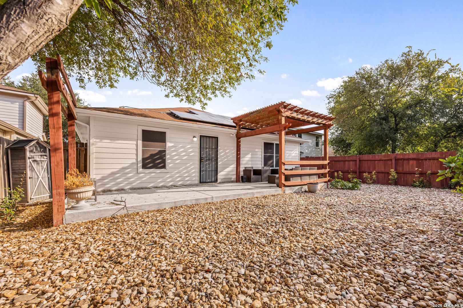 main property photo 29