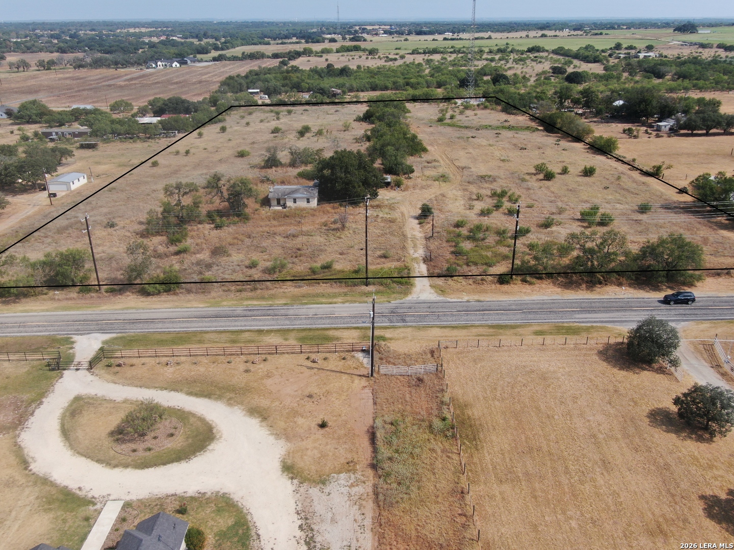 main property photo 2