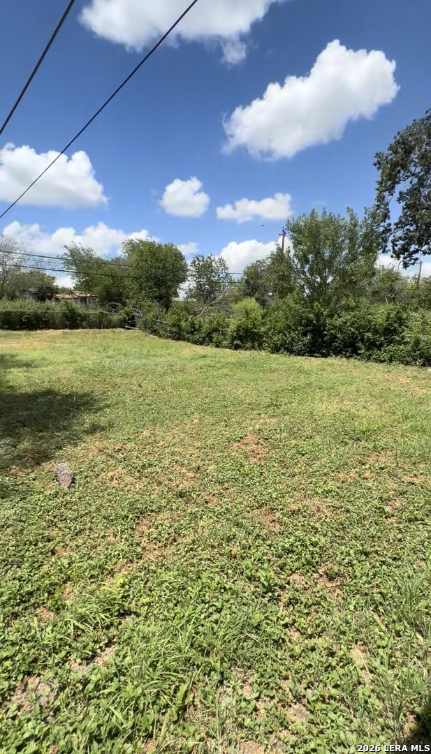 main property photo 10
