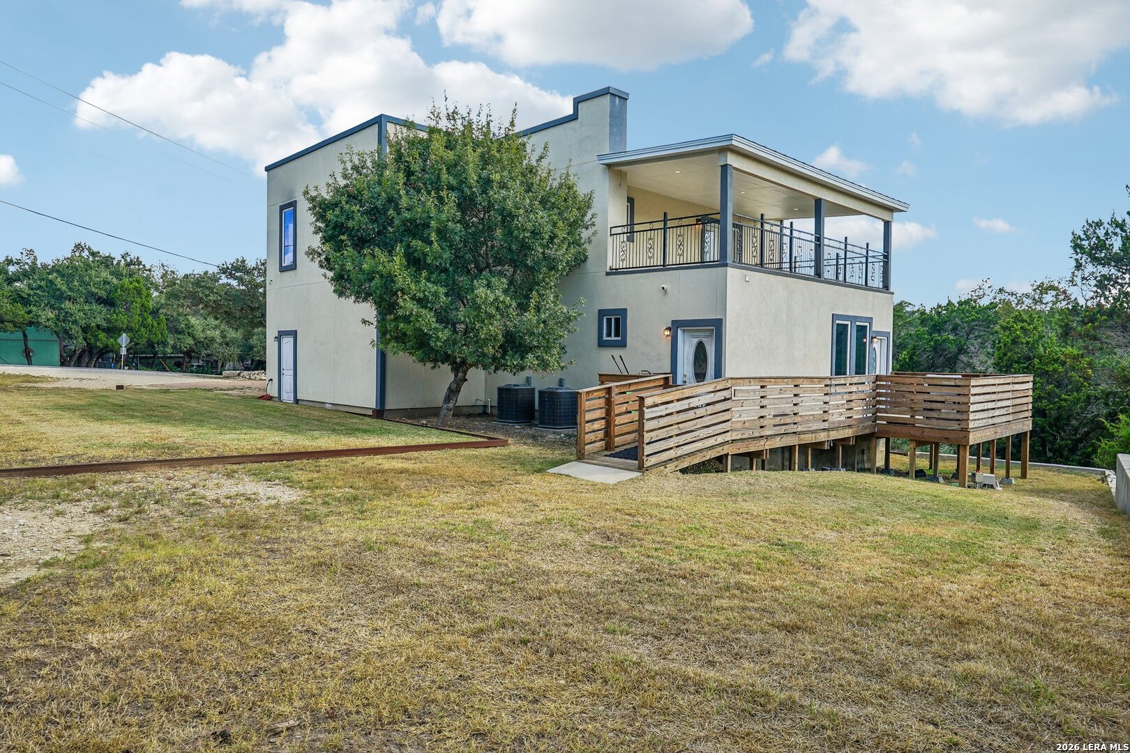 main property photo 45