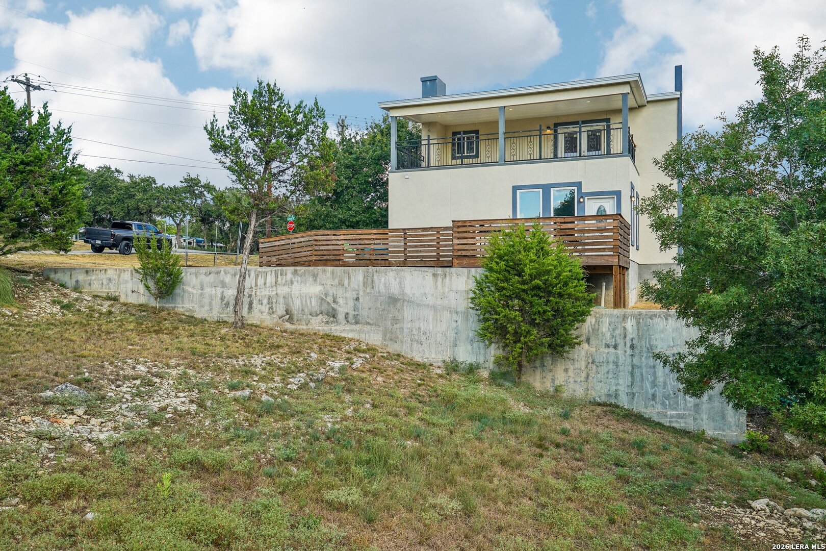 main property photo 47