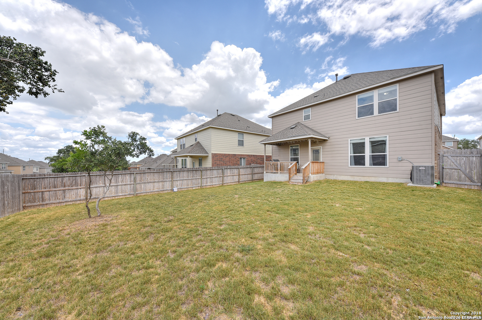 main property photo 22