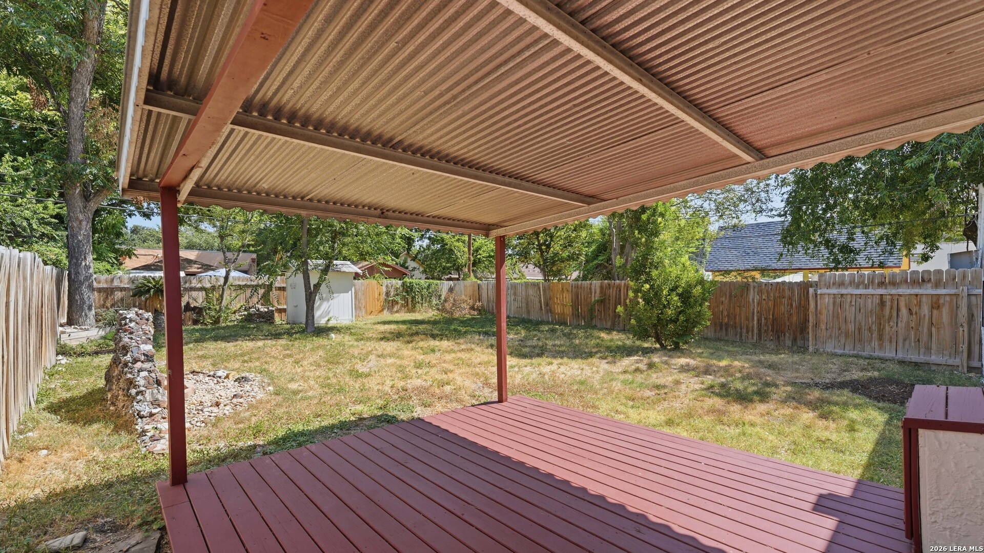 main property photo 21
