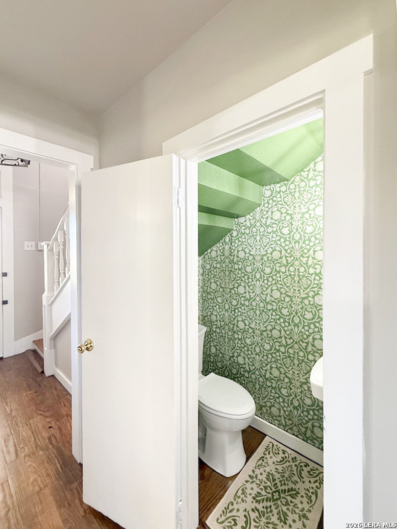 main property photo 42