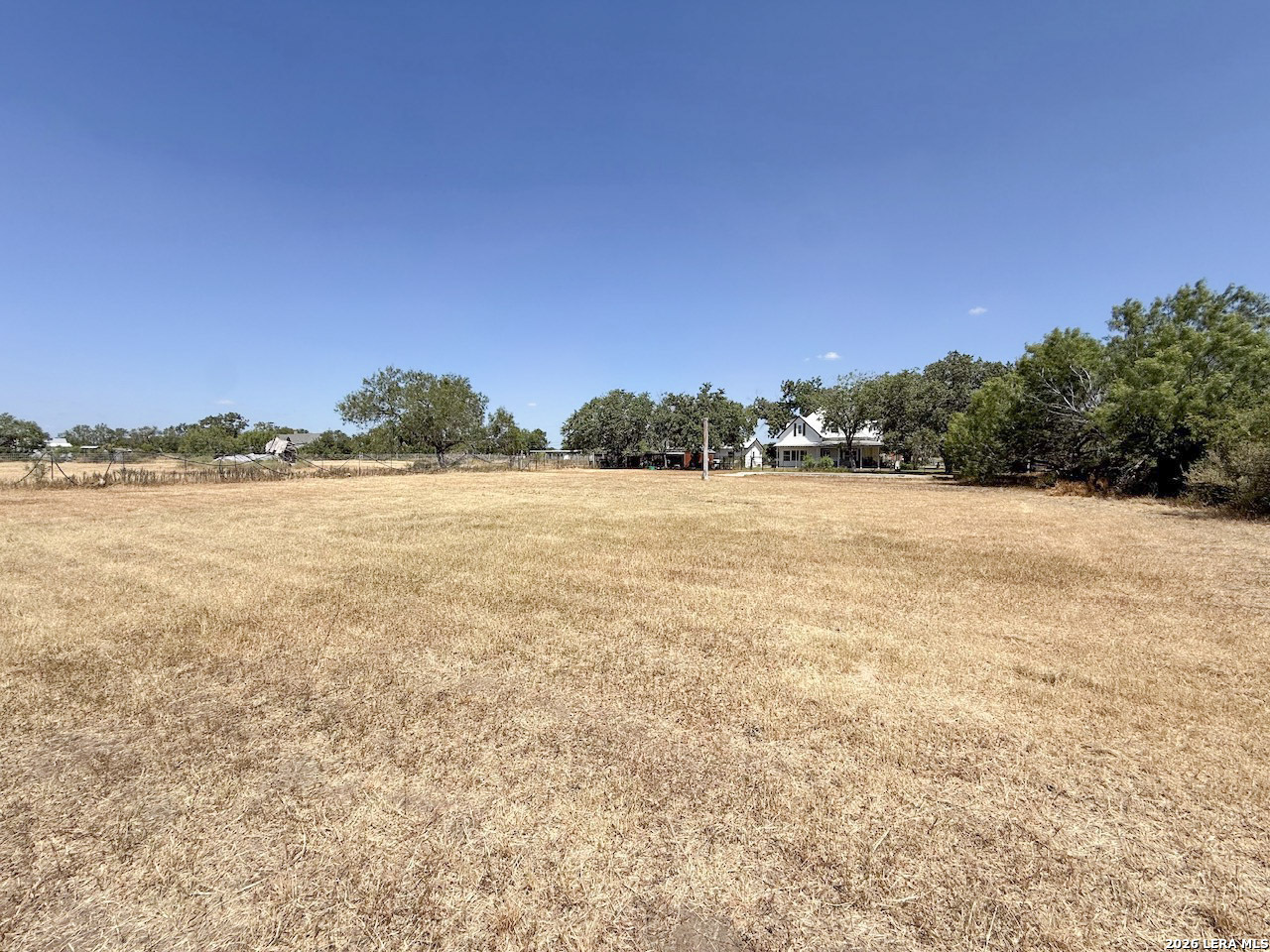 main property photo 54