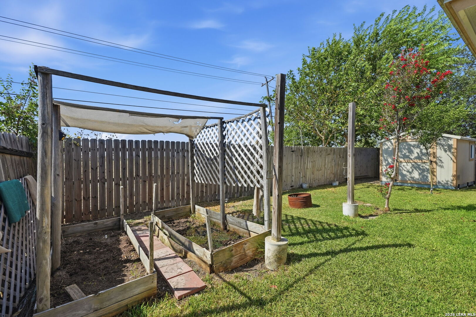 main property photo 38