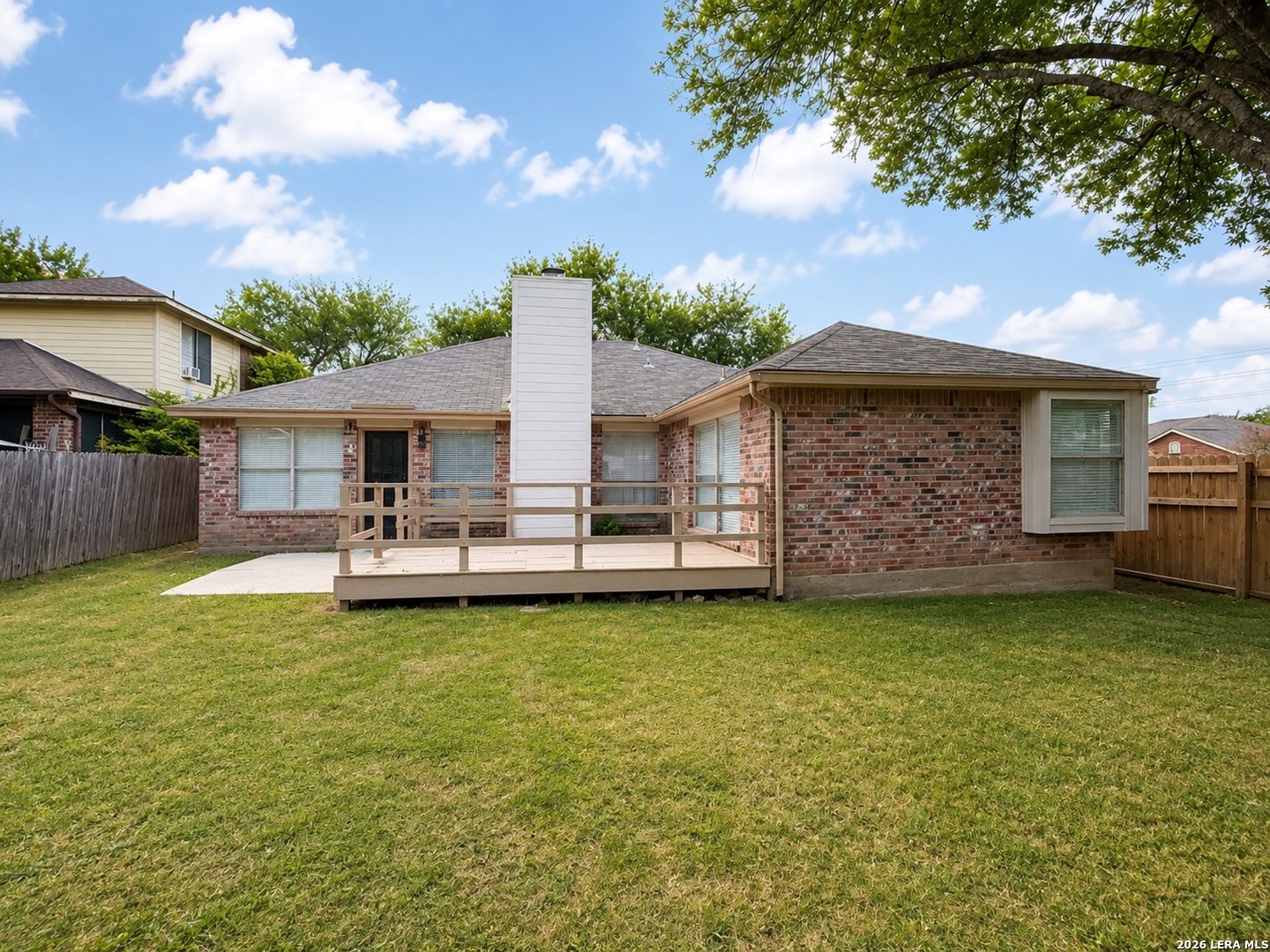 main property photo 25