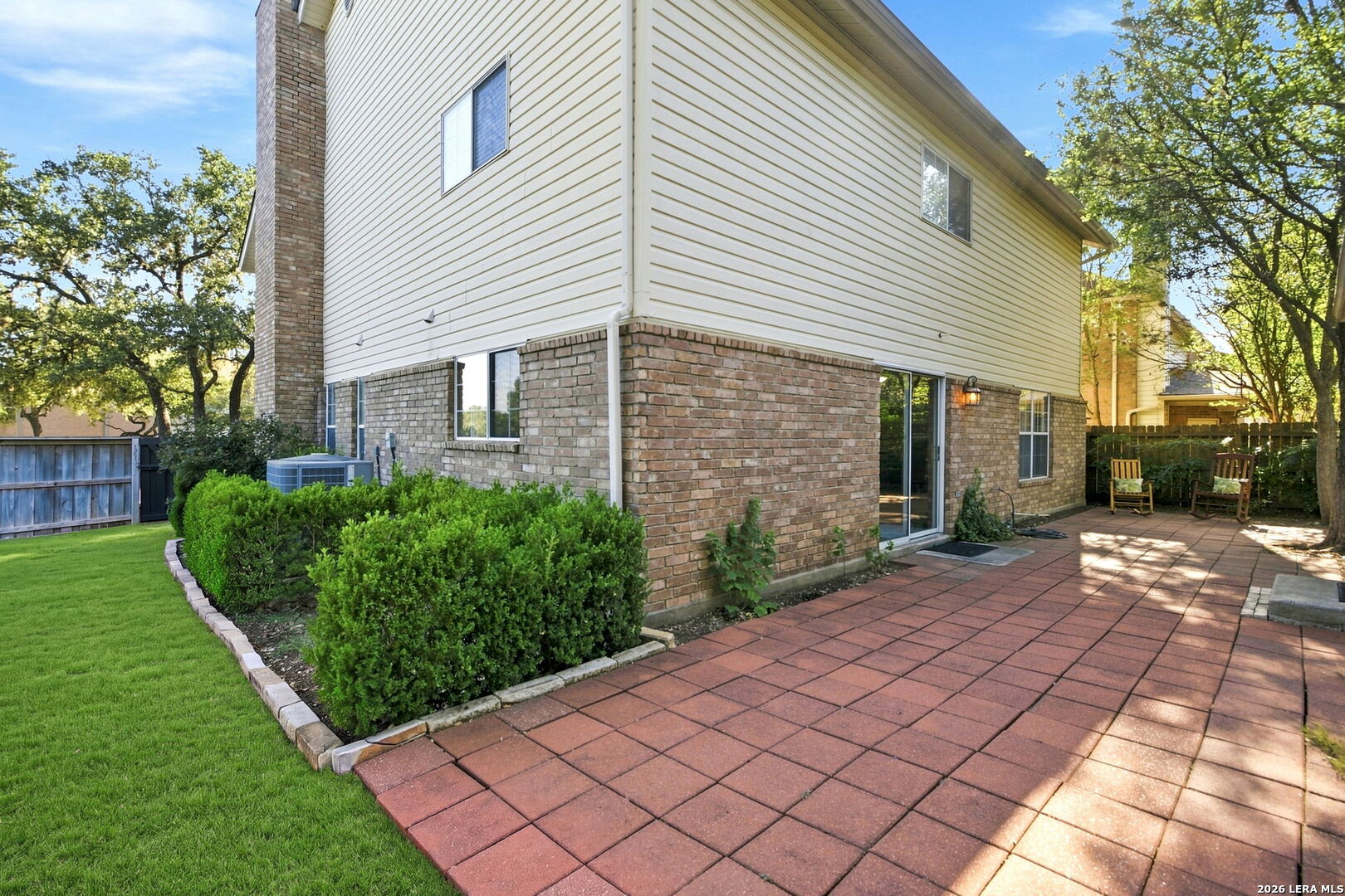 main property photo 29